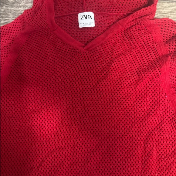 Zara Red Textured Hoodie - Picture 2 of 8